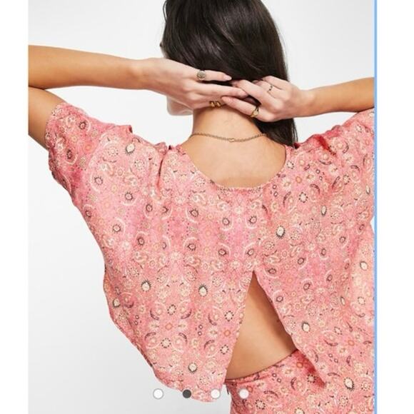 Free People Marion Pink Printed Silky Crop Split Back Shirt Size 10 Floral - Picture 1 of 12